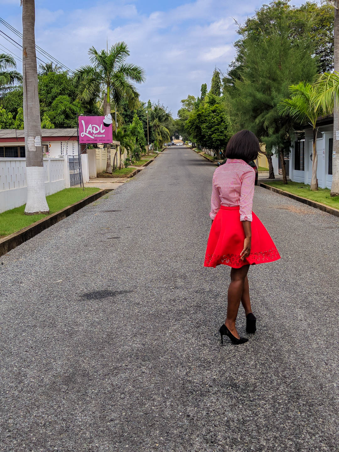 Osaah-Red Stripe Shirt-Court Heels-Midweek-Style-Work Inspiration 6